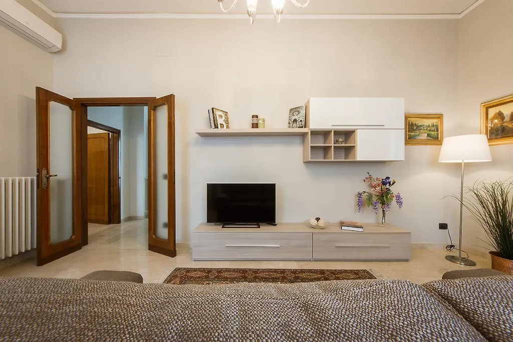 Apartment Beccaria Firenze 0*,  Italia